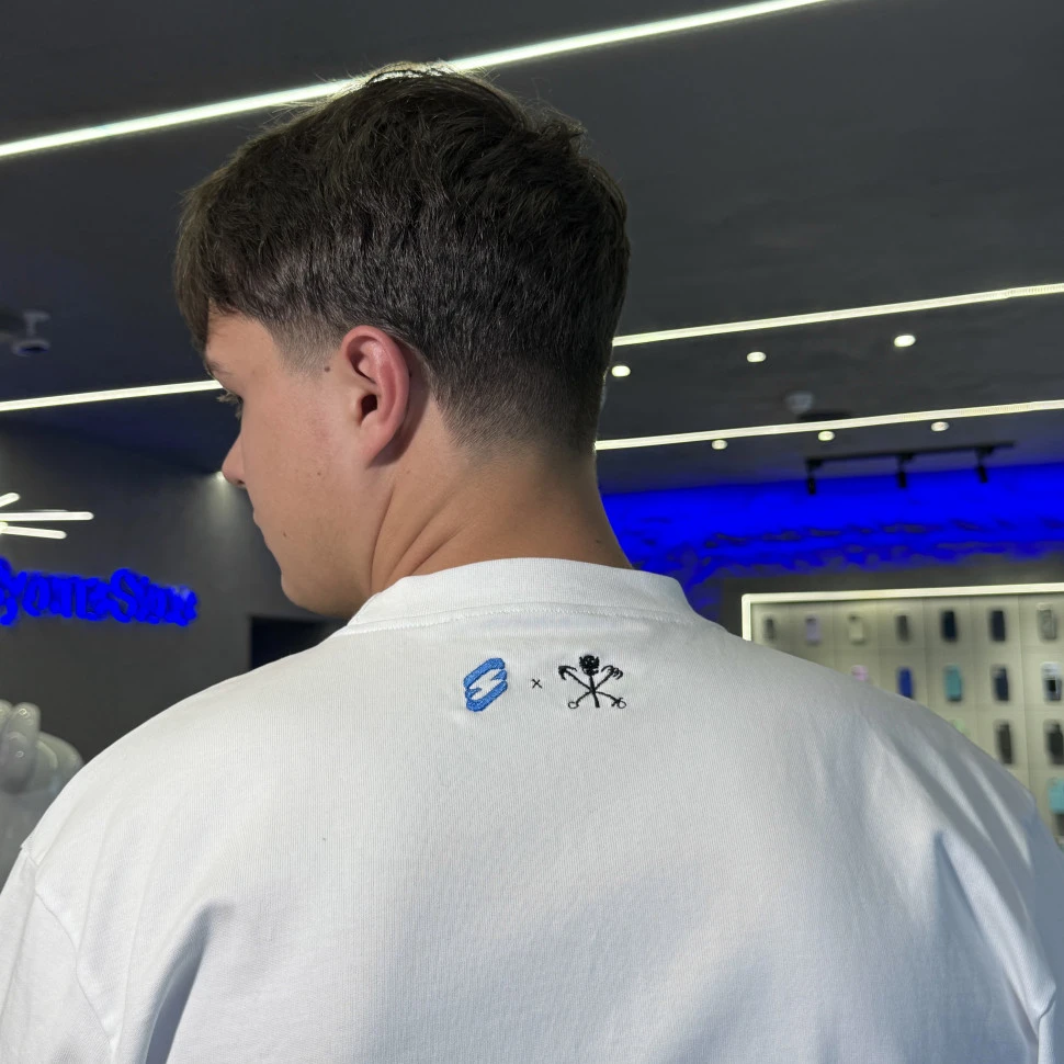 Футболка Syoma Store «Связаны воздухом Невы» Белая XL